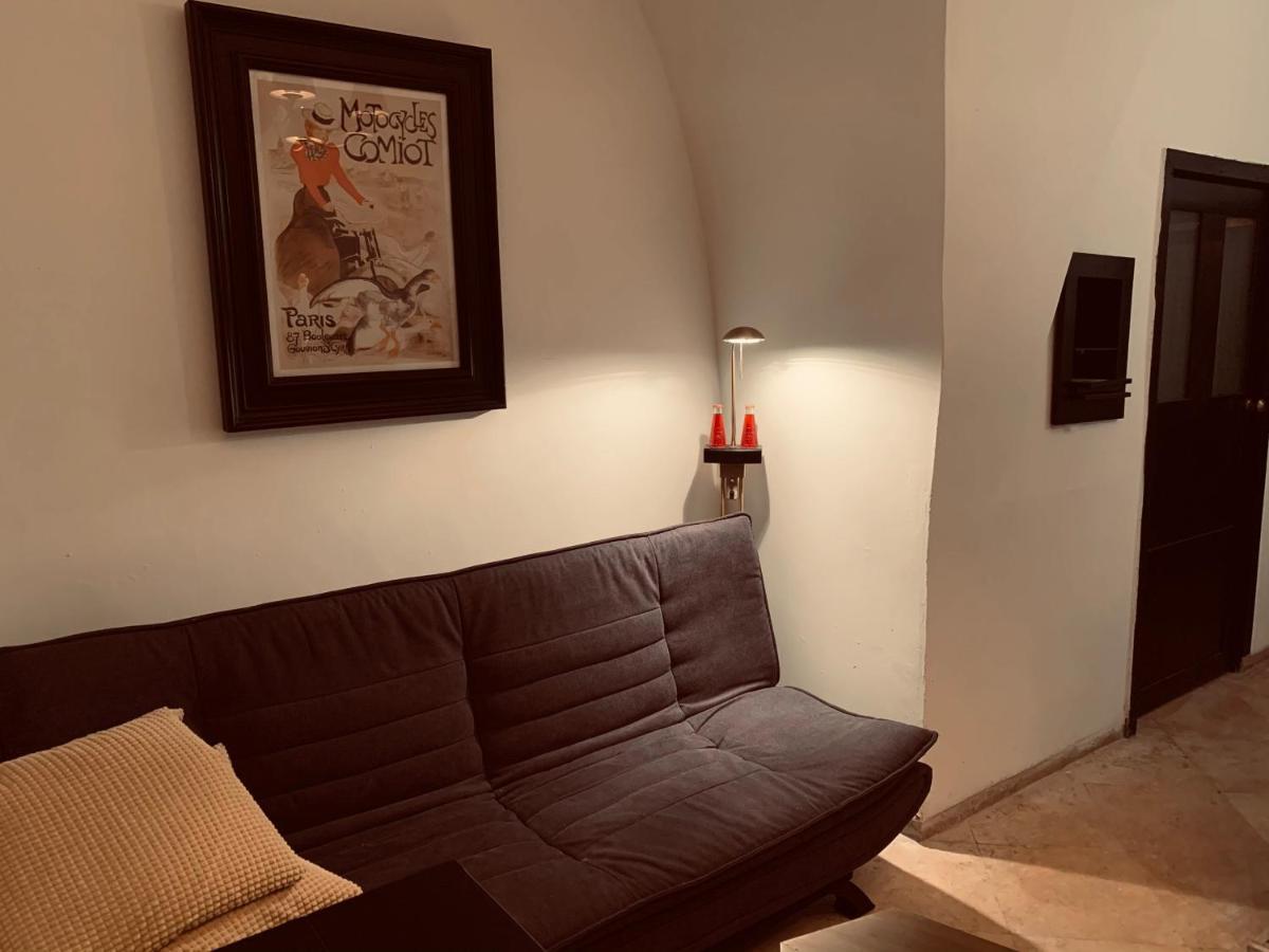 La Guta Studio Suite The Campari Suite Jerusalem Exteriör bild